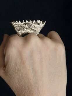 White Bronze Plated Alloy Ring Size 8
