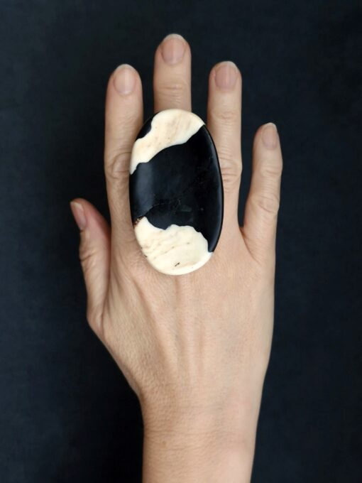 Black & Vegan Ivory Ring Size 7 - Image 3