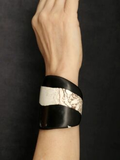 Vegan Ivory & Black Flat Cuff Size S