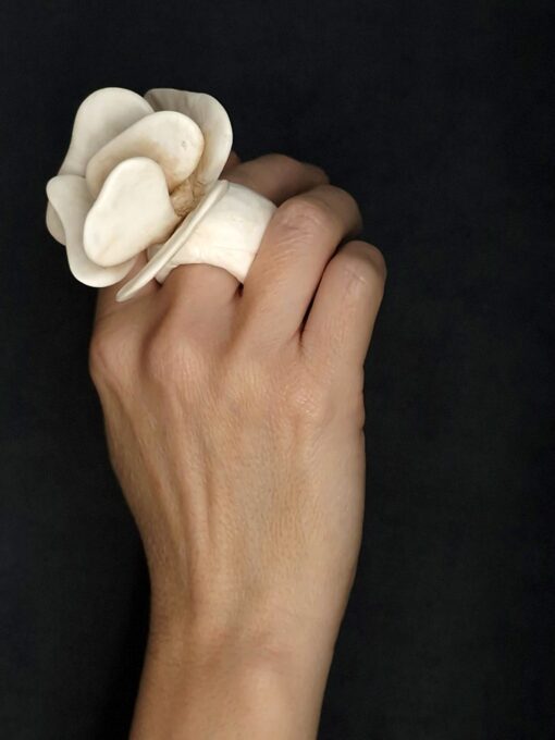 Vegan Ivory Flower Ring Size 8 - Image 5