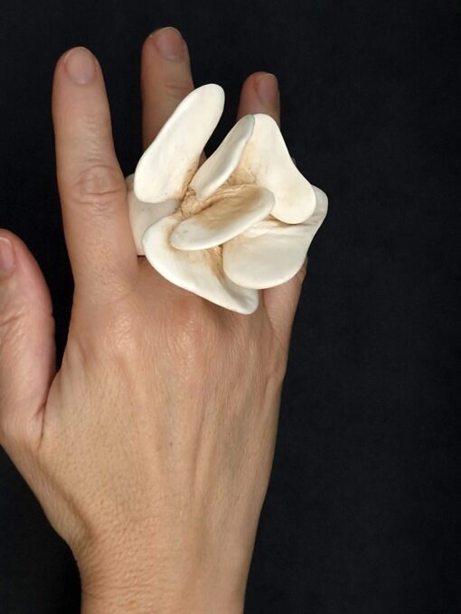 Vegan Ivory Flower Ring Size 8 - Image 6