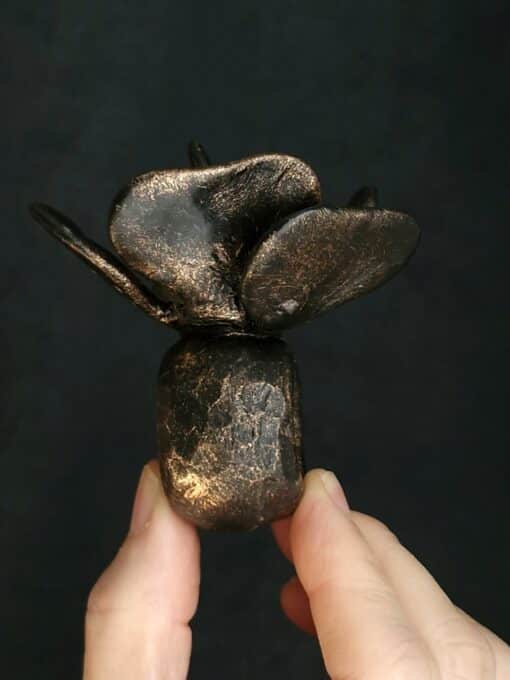 Black with Gold Sheen Flower Ring Size 7.5 - Image 7