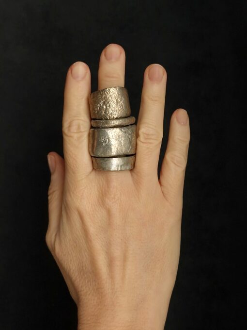 White Bronze Plated Alloy Rings (Set of 4) Size 10.5 - Image 4