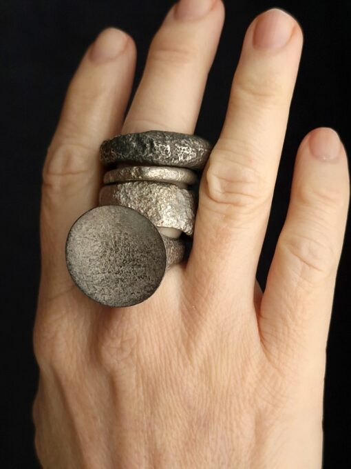White Bronze Plated Alloy Rings (Set of 4) Size 8 - Image 3