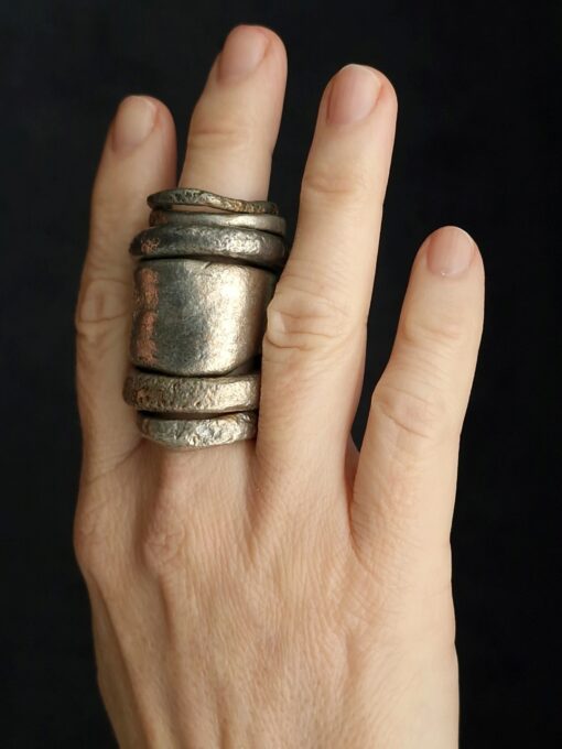 White Bronze Plated Alloy Rings (Set of 6) Size 8.5 - Image 4
