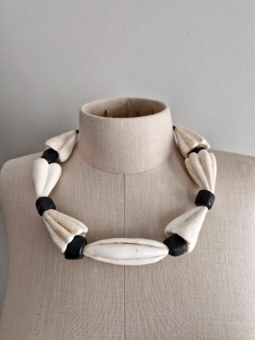 Vegan Ivory & Black Necklace - Image 4