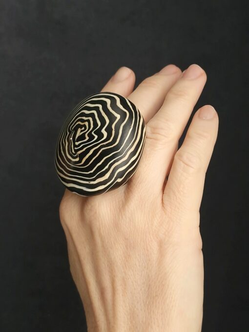 Black & Vegan Ivory Ring Size 7.5 - Image 3