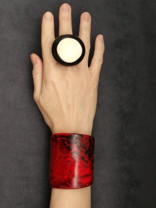 Black & Vegan Ivory Ring Size 6 - Image 5
