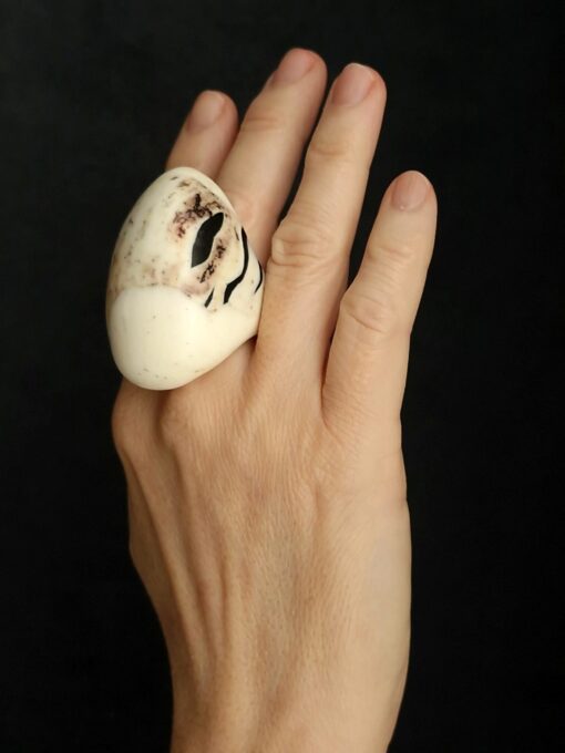 Vegan Ivory & Black Ring Size 7