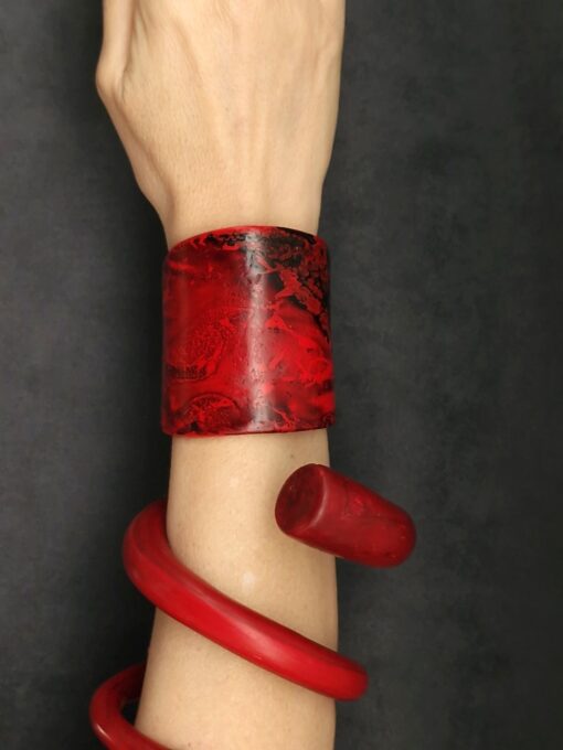 Red Snake Cuff Size L - Image 3