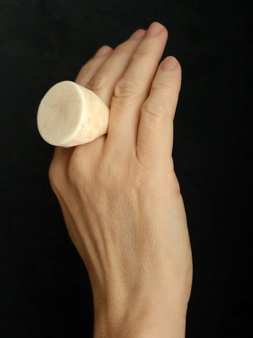 Vegan Ivory Sculptured Ring Size 7.5 - Image 4