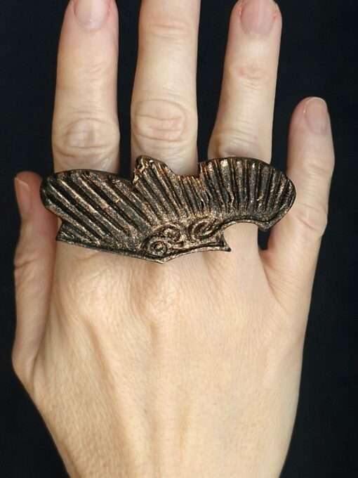 Black with Gold Sheen Sculptured Ring Size 8