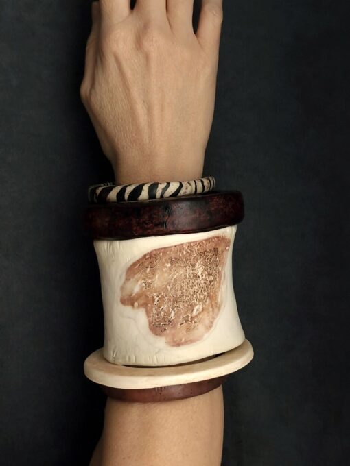 Vegan Ivory, Black & Brown Bangle Stack Size M (Set of 5)