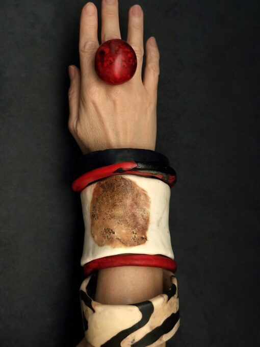 Vegan Ivory, Red & Black Bangle Stack Size L (Set of 5) - Image 3