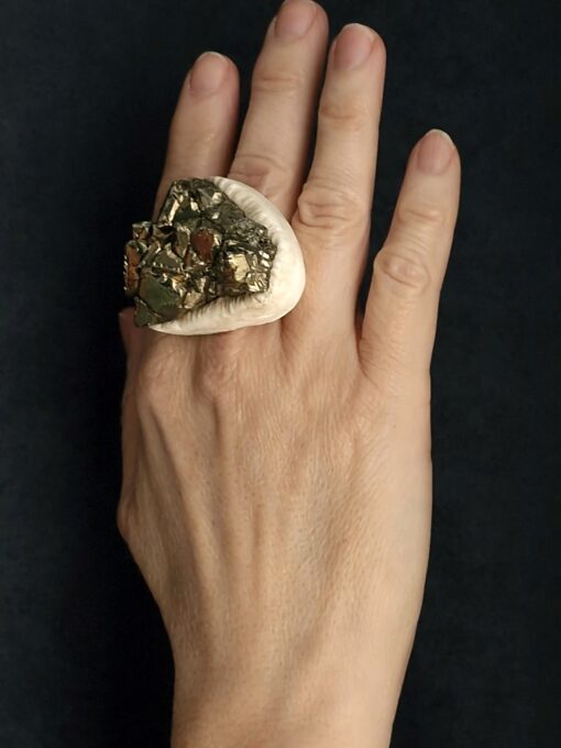 Pyrite Stone Ring Size 7.5 - Image 4