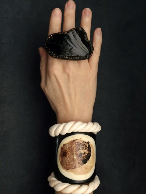Black Obsidian Stone Ring Size 6 - Image 7