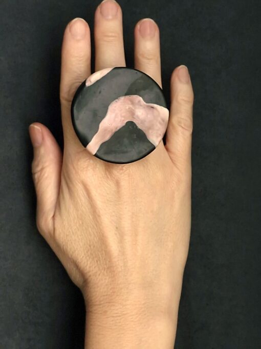 Brown & Black Ring Size 7 - Image 3