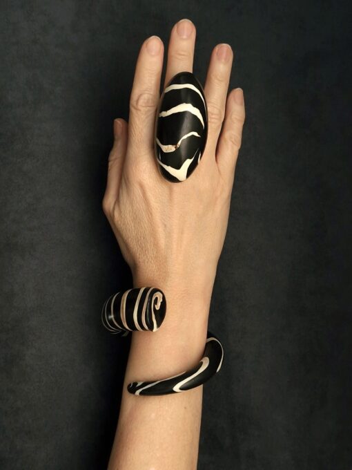 Black & Vegan Ivory Ring Size 7 - Image 6