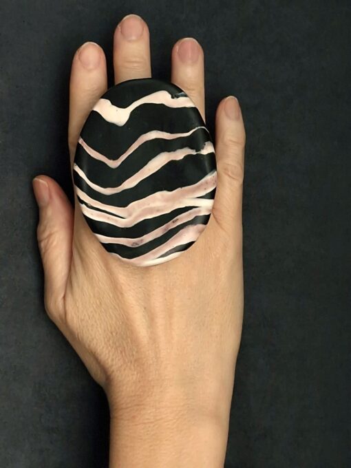 Black & Brown Ring Size 8 - Image 2