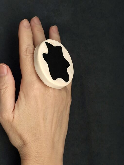 Vegan Ivory & Black Ring Size 7.5 - Image 2