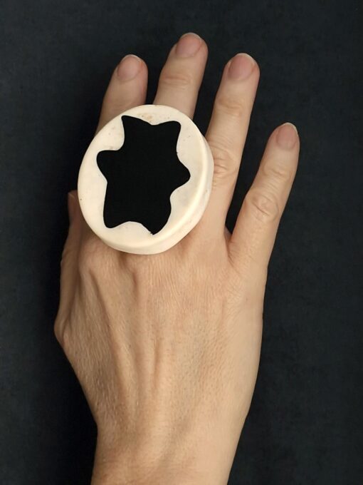 Vegan Ivory & Black Ring Size 7.5 - Image 4