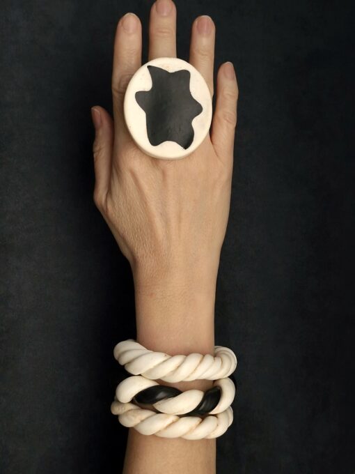 Vegan Ivory & Black Ring Size 7.5 - Image 5