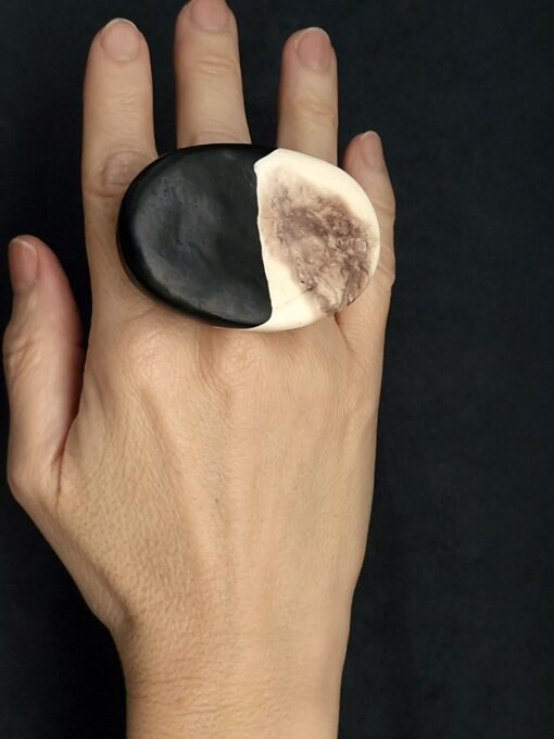 Vegan Ivory & Black Ring Size 8 - Image 3