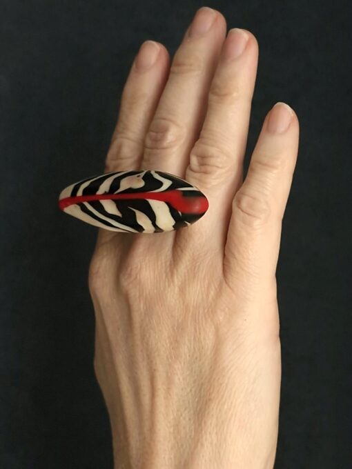 Vegan Ivory, Black & Red Ring Size 7 - Image 4