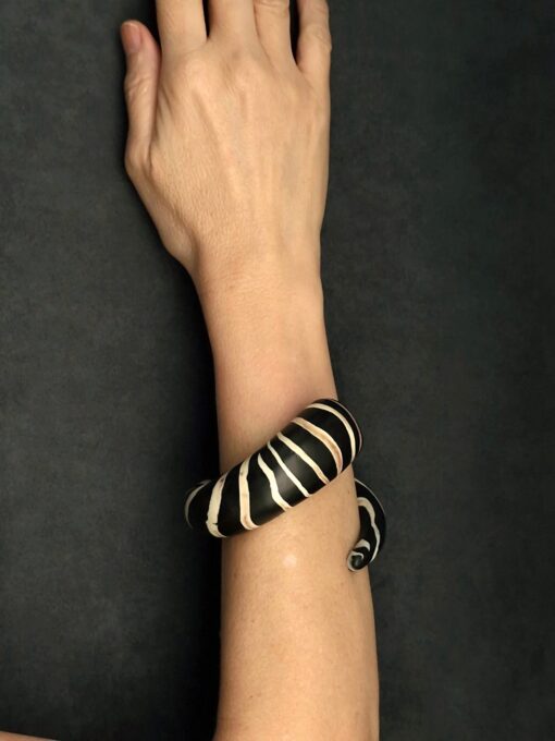 Black & Vegan Ivory Snake Cuff Size S - M - Image 2