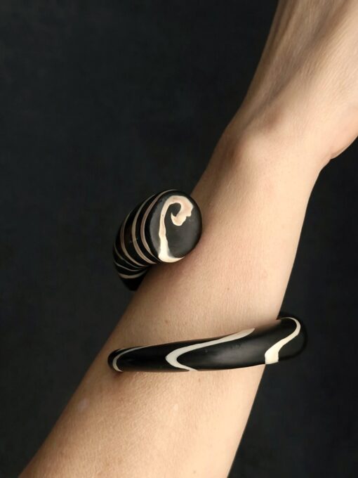 Black & Vegan Ivory Snake Cuff Size S - M - Image 7
