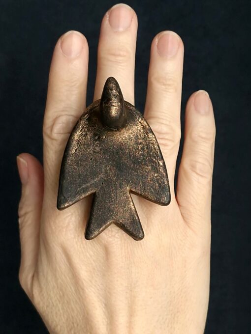 Black with Gold Sheen Sculptured Ring Size 7 - Image 2