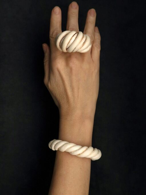 Vegan Ivory Sculptured Ring Size 7.5 - Image 5