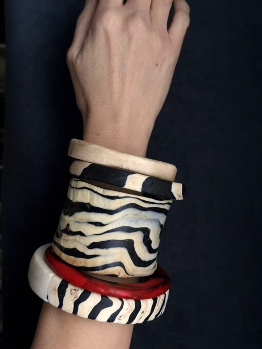 Vegan Ivory, Black & Red Bangle Stack Size L (Set of 5) - Image 2