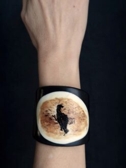 Vegan Ivory & Black Flat Cuff Size M