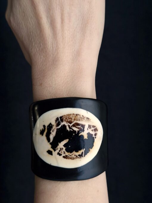 Black & Vegan Ivory Flat Cuff Size S - M