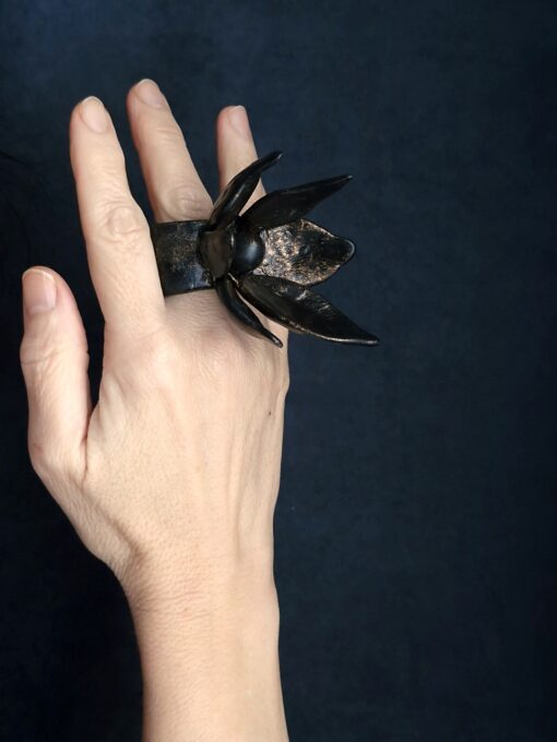 Black with Gold Sheen Flower Ring Size 8.5 - Image 3
