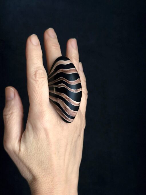 Vegan Ivory & Black Ring Size 7.5