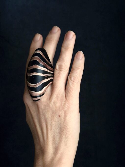 Vegan Ivory & Black Ring Size 7.5 - Image 3