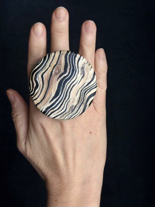 Vegan Ivory & Black Ring Size 7.5