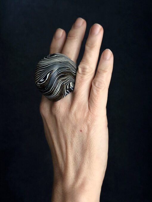 Vegan Ivory & Black Ring Size 8.5 - Image 3