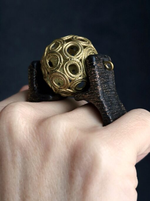 Brass Ball Double Finger Spin Ring - Size 7.5 - Image 3