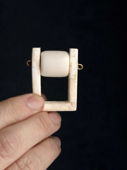 White & Vegan Ivory Spin Ring - Size 8 - Image 5