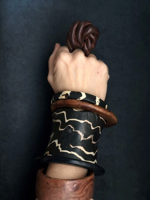 Brown Sculptured Ring Size 7.5 - Image 4