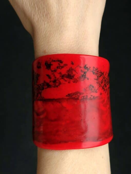 Red Statement Flat Cuff - Size M