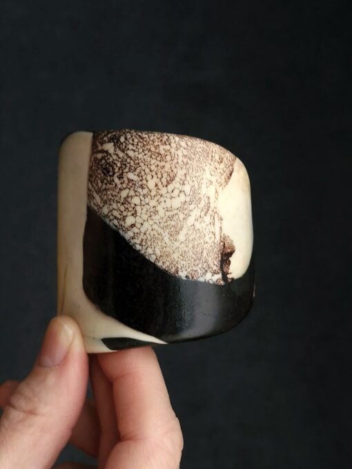 Vegan Ivory & Black Flat Cuff - Size L - Image 3