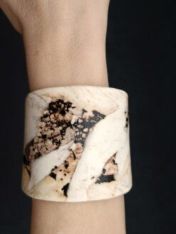 Vegan Ivory Flat Cuff - Size M - L