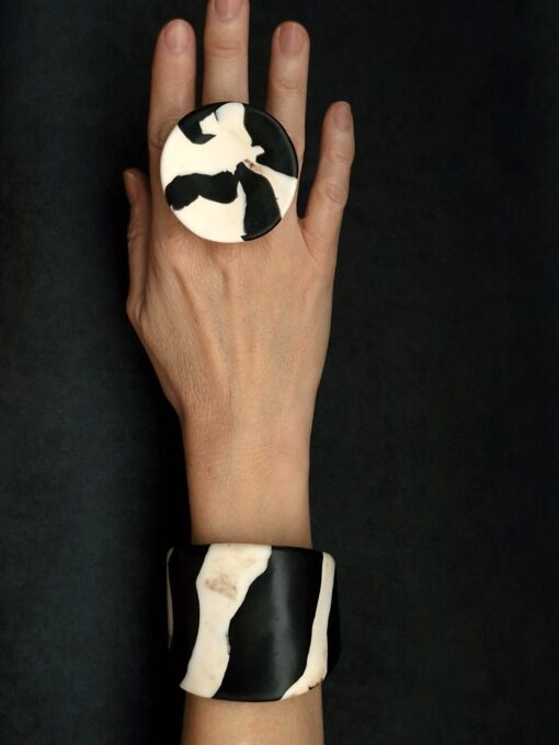 Black & Vegan Ivory Flat Cuff - Size M - Image 4