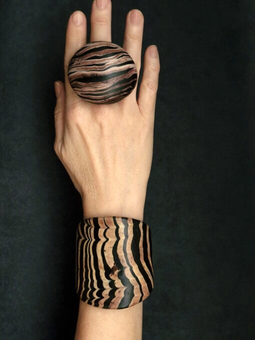 Brown & Black Flat Cuff - Size S - M - Image 4