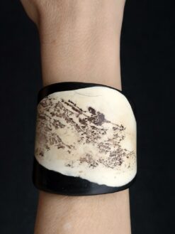 Vegan Ivory & Black Flat Cuff - Size S - M
