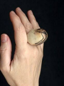 Vegan Ivory & Black Ring - Size 8